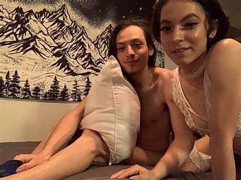 Gelibaby Naked Stripping On Cam For Live Sex Video Chat Gyrls