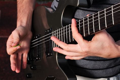 How To Play Guitar Faster Right Hand Picking Technique Explained