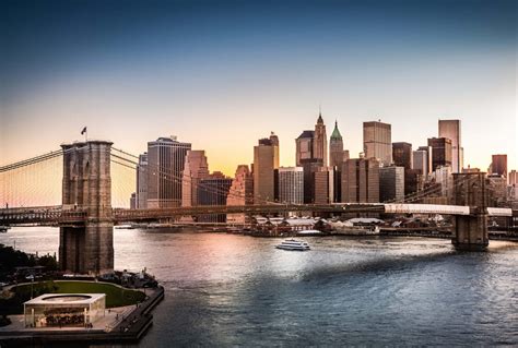 Brooklyn Bridge: Story And Secrets Behind This Massive Landmark - Behind the Scenes NYC (BTSNYC)