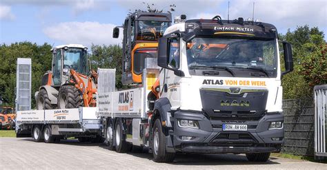 Maschinentransport Lkw Aufbau Mit Passendem Anh Nger