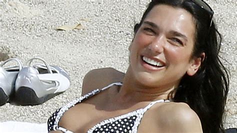 Donna DErrico Bikini Photo Baywatch Turned OnlyFans Star Looks Amazing News Au