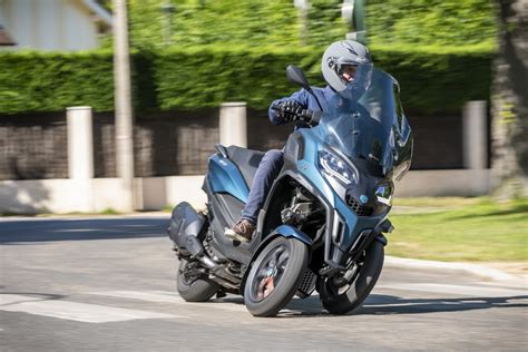 Essai Piaggio Mp Exclusive M Tamorphose R Ussie