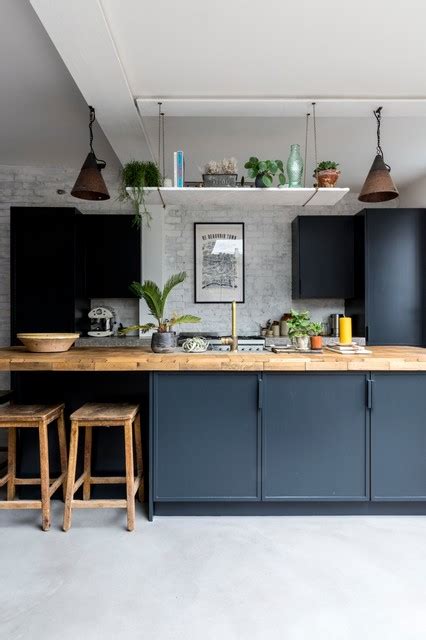 5 Worktops That Look Beautiful With A Dark Blue Kitchen Houzz Uk