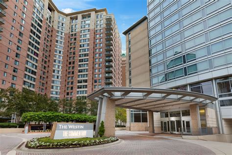 The Westin Arlington Gateway Local Info- First Class Arlington, VA