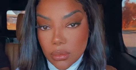 No Caribe Ludmilla Exibe Curvas Esculturais Biqu Ni Fininho Fio