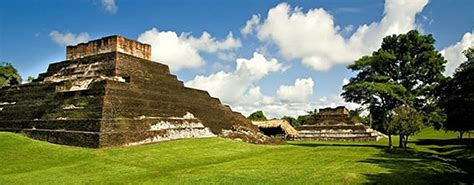 Visit The Comalcalco Archeological Site Escapadas