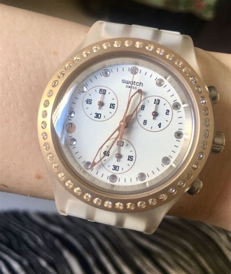 Swatch Full Blooded Branco E Dourado Rel Gio Feminino Swatch Usado