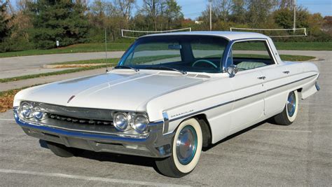 1961 Oldsmobile Dynamic | Connors Motorcar Company