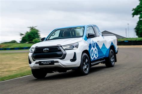 Hidrogénio é solução Conduzimos a Toyota Hilux pilha de combustível