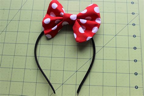 Minnie Mouse Bow And Ears Headband Tutorial Peek A Boo Pages