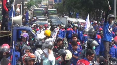 Akses Ke Tol Cipularang Purwakarta Lumpuh Diblokade Polisi Bersitegang