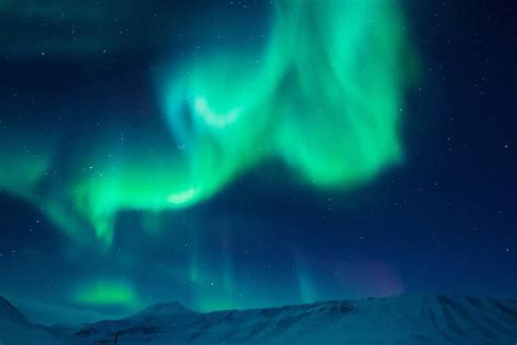 The Polar Lights: Understanding this Luminescent Phenomenon | Magazine ...