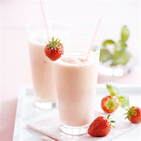 Milkshake aux fraises Recette Recette de smoothie à la banane