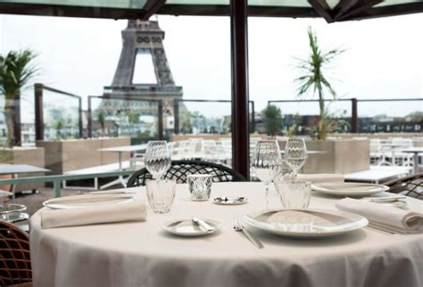 Top 10 Paris Restaurants With A View Of The Eiffel Tower