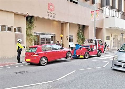 警東九龍打擊違泊 發逾2千張告票拖走5車 Oncc 東網 Line Today