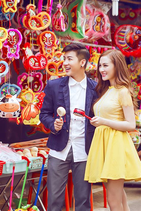 Hot girl Kelly gợi cảm dạo phố trung thu Người đẹp Việt Giải Trí