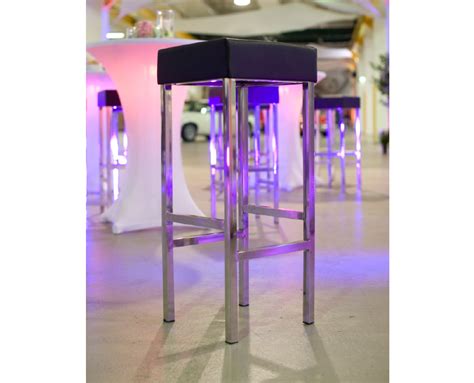 Bar Stool “Angular” – MOJO® Rental