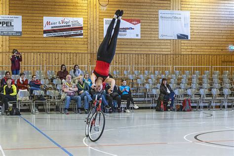 Bildergalerie Impressionen Vom Kunstradfahren Der Junior Masters