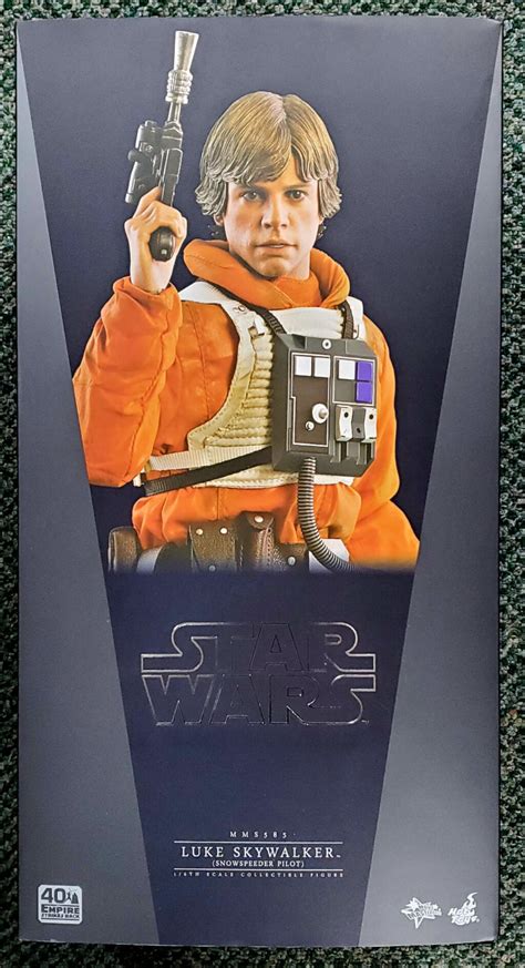 Hot Toys Star Wars The Empire Strikes Back Luke Skywalker Snowspeeder Pilot Scale Figure