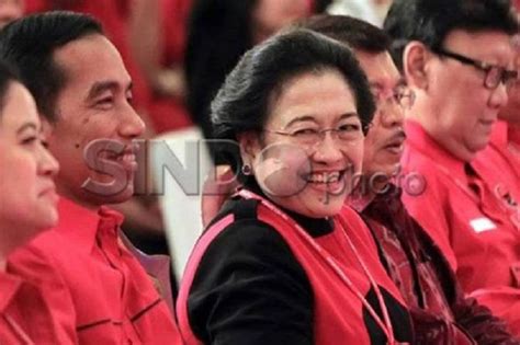 Soal Isyarat Dukung Ganjar Pdip Megawati Ketemu Jokowi Selesai