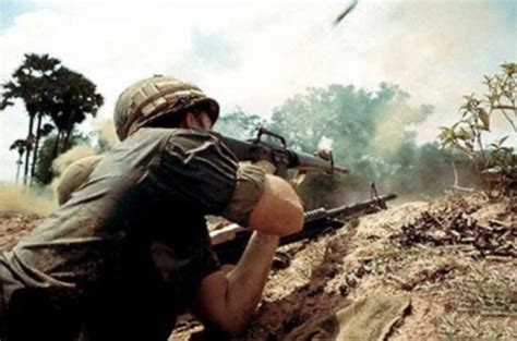 Photos Of Vietnam War In Color 42 Pics