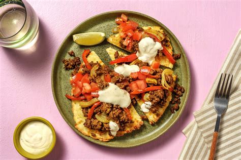 Spiced Beef Taco Naan Recipe Hellofresh