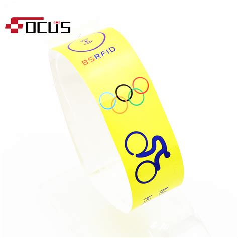 13 56MHz Custom Waterproof NFC215 Disposable Tyvek Paper RFID Wristband