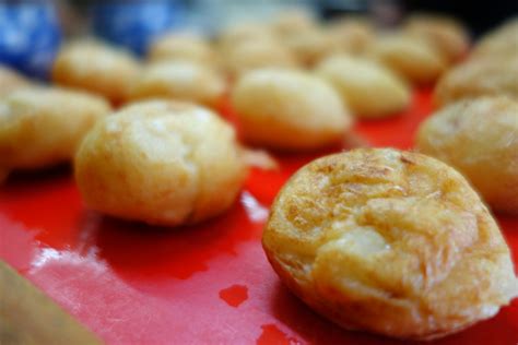 Akashiyaki: Looks Like Takoyaki, But It's Not Takoyaki