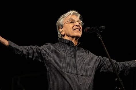 Not Cias Caetano Veloso Curiosidades Sobre O Artista Que Completa