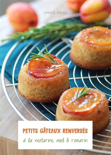 Petits gâteaux renversés à la nectarine miel et romarin PIMENT