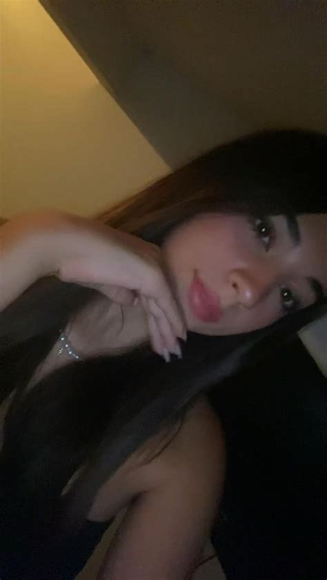 Pin By Alisaaa On Pins Von Dir Latina Makeup Looks Pretty Brunette Pretty Selfies