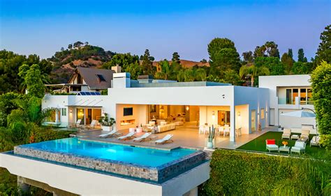 4 Stunning Celebrity Homes in Beverly Hills, Los Angeles and Palm Springs