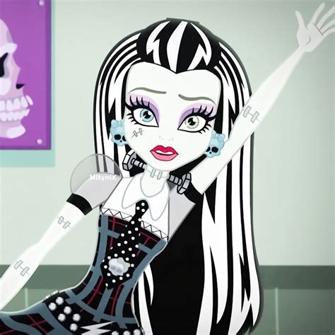 Frankie Stein Monster High Characters Monster High Pictures Monster High Dolls