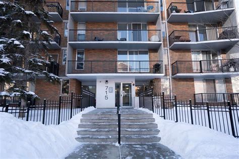 715 15 Avenue Southwest Unit 801 Calgary For Sale 219 000