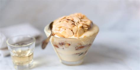 Panettone Trifle Recipe - Great Italian Chefs