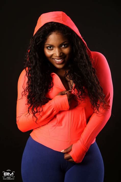 Hot Sexy Brenda Mhlongo Bikini Pics