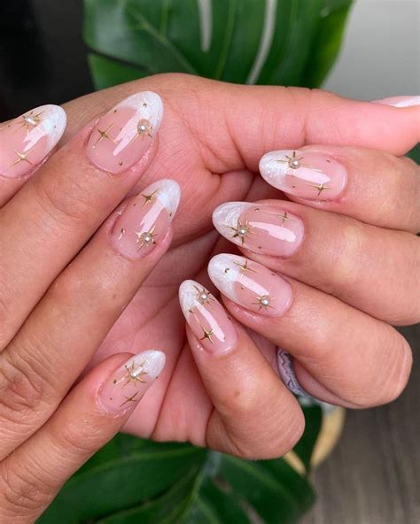 Easy Summer Nail Art To Inspire You Pearl Nails Nail Art Simple