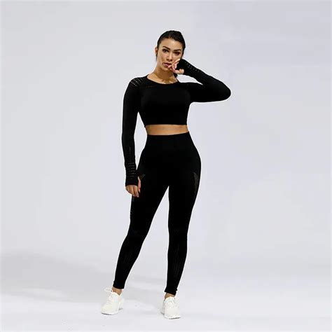 Seamless Long Sleeve Crop Top