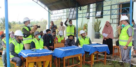 Kakanwil Kemenag Sulbar Letakkan Batu Pertama Pembangunan Asrama MAN 1