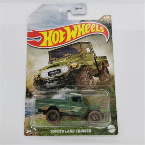 Jual Hot Wheels MUD UNIVERSAL ASSORTMENT Toyota Land Cruiser 15 Land Rover Defender Double Cabin