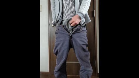 一个喜欢暴露狂的日本男人从早上就开始自慰 Pornhub Gay