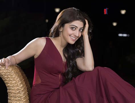 Pranitha Subhash All HD Hot And Sexy Photoshoot Stills