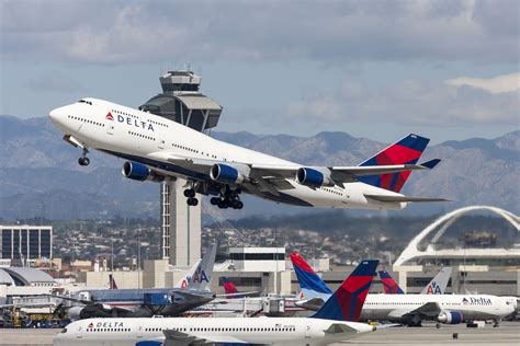 The Story Of Delta's Short-Lived Boeing 747-400 Operations