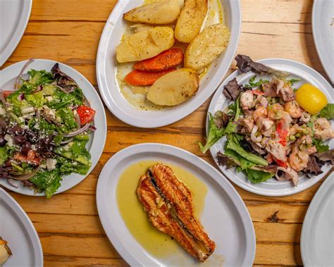 Order Astoria Seafood Menu Delivery【Menu & Prices】| New York City