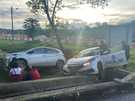 Polis Kejar Myvi Km Tekong Darat Gagal Seludup Pati Motoqar