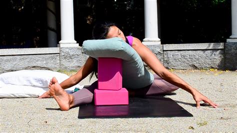 5 Restorative Yoga Poses To Balance Your Mood Doyou