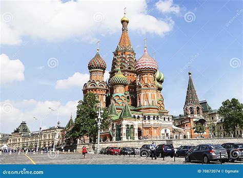 St Basil S Cathedral in Red Square, Moscow Editorial Stock Image ...