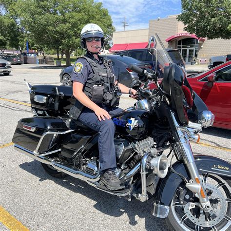 Bellevue... - Bellevue (Nebraska) Police Department