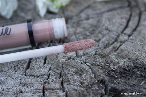 Nyx Lip Lingerie Embellishment Corset