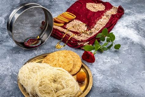 Karwa Chauth 2023 What Is Sargi Foods To Include And Avoid In Sargi